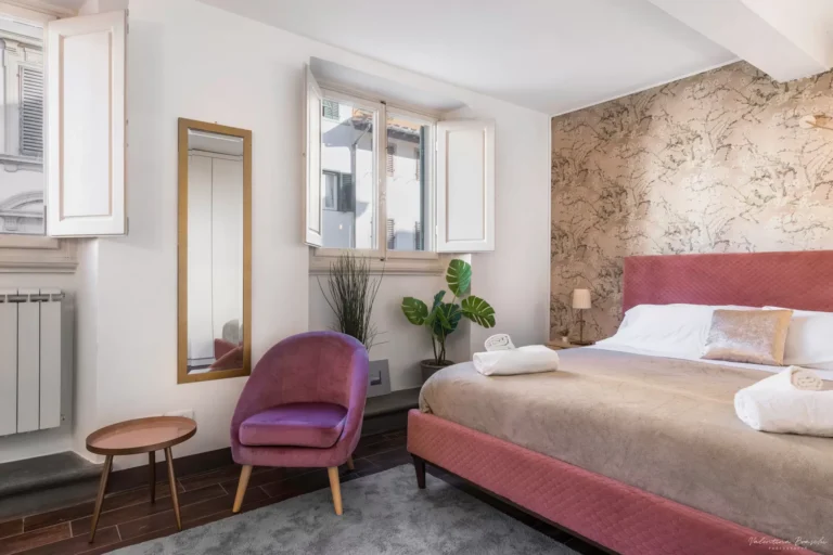 Bedroom, apartment on Via di Melegnano, Florence