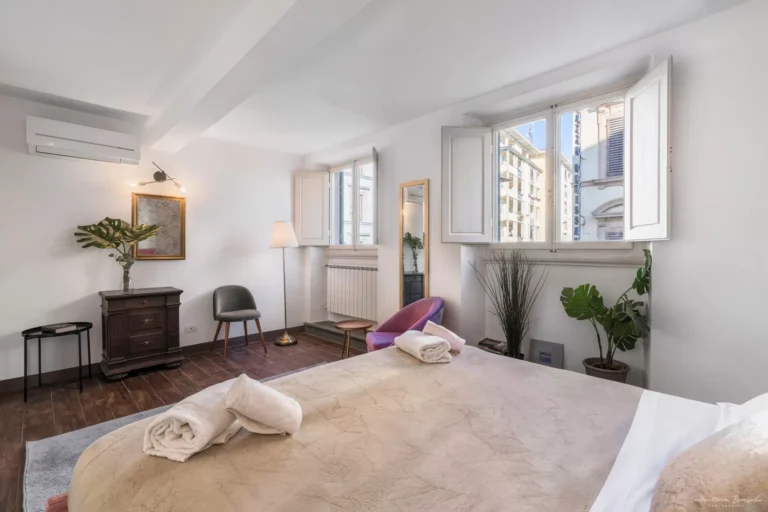 Bedroom, apartment on Via di Melegnano, Florence